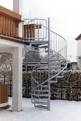 Treppe: BAVEG Außenspindeltreppe